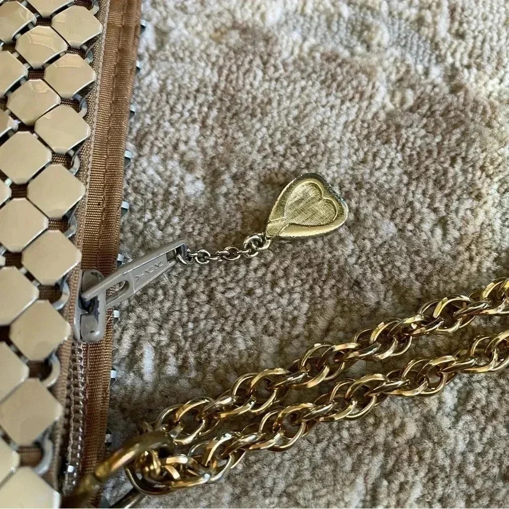 Whiting & Davis Vintage Mesh Metal Purse Shoulder Bag Gold Chain Strap - Picture 11 of 14